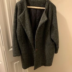 Women’s grey coat
